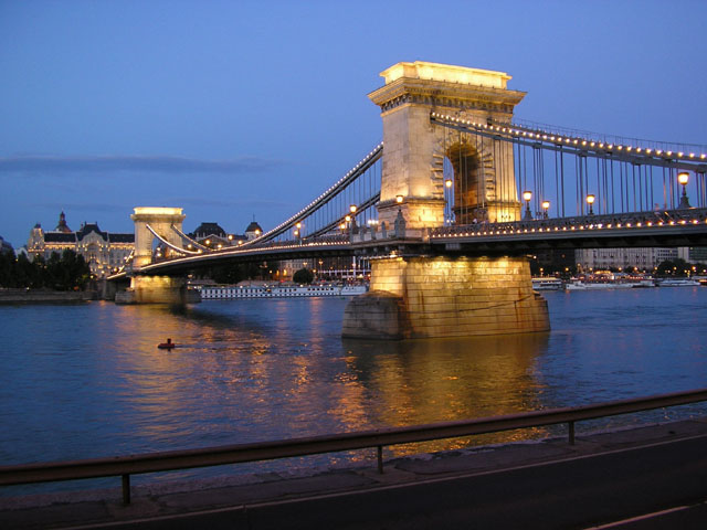 50 Budapešť, Řetězový most (Széchenyi lánchíd), 05.07.11